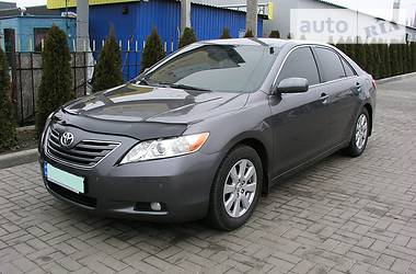 Седан Toyota Camry 2007 в Черкассах