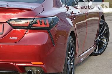 Седан Toyota Camry 2017 в 