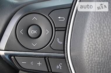 Седан Toyota Camry 2017 в 