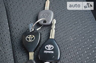 Седан Toyota Camry 2013 в 