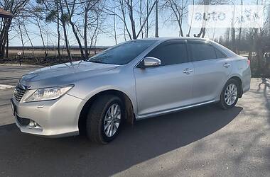 Седан Toyota Camry 2013 в 