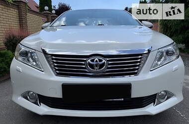 Седан Toyota Camry 2012 в 