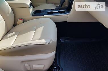 Седан Toyota Camry 2016 в 