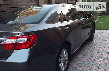 Седан Toyota Camry 2011 в 