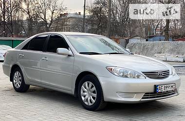 Седан Toyota Camry 2006 в 