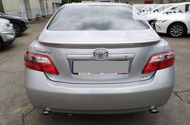 Седан Toyota Camry 2006 в 