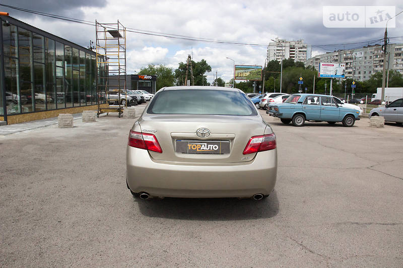 Седан Toyota Camry 2006 в Запоріжжі