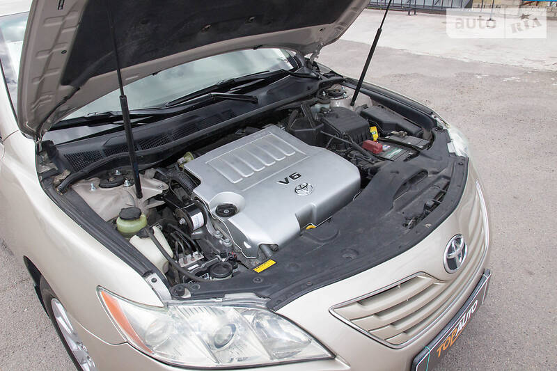Седан Toyota Camry 2006 в Запоріжжі