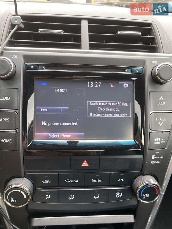 Седан Toyota Camry 2014 в Черкасах