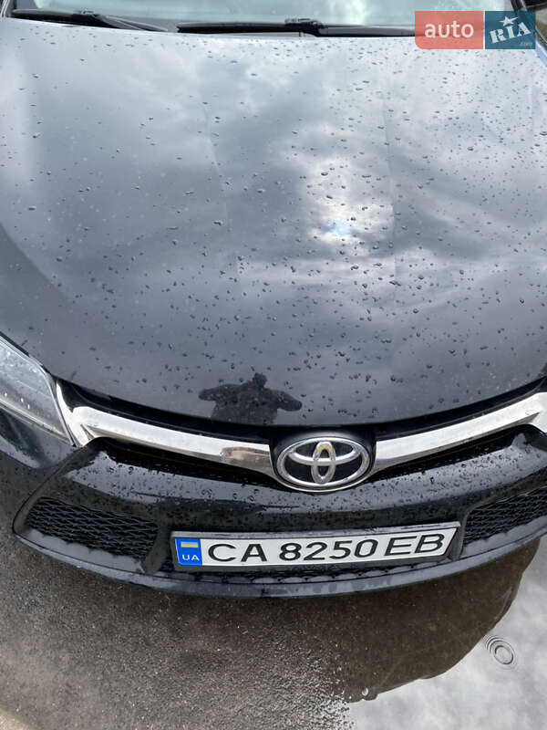 Седан Toyota Camry 2014 в Черкасах