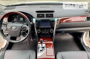 Седан Toyota Camry 2013 в Одессе