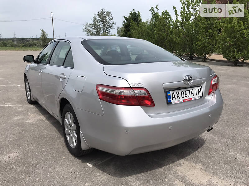 Седан Toyota Camry 2008 в Харкові