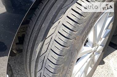 Седан Toyota Camry 2012 в 