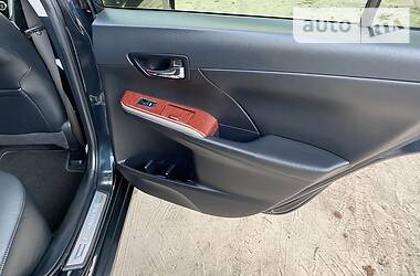 Седан Toyota Camry 2013 в 