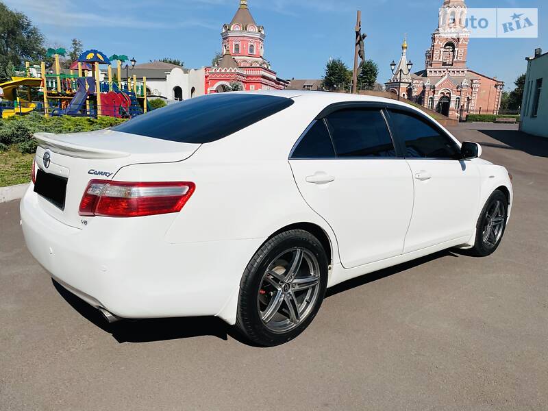 Седан Toyota Camry 2009 в 