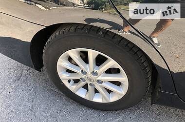 Седан Toyota Camry 2015 в 