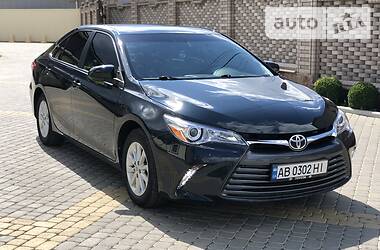 Седан Toyota Camry 2015 в 