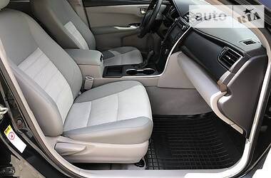 Седан Toyota Camry 2015 в 