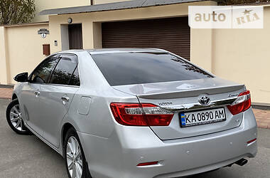 Седан Toyota Camry 2013 в Одессе