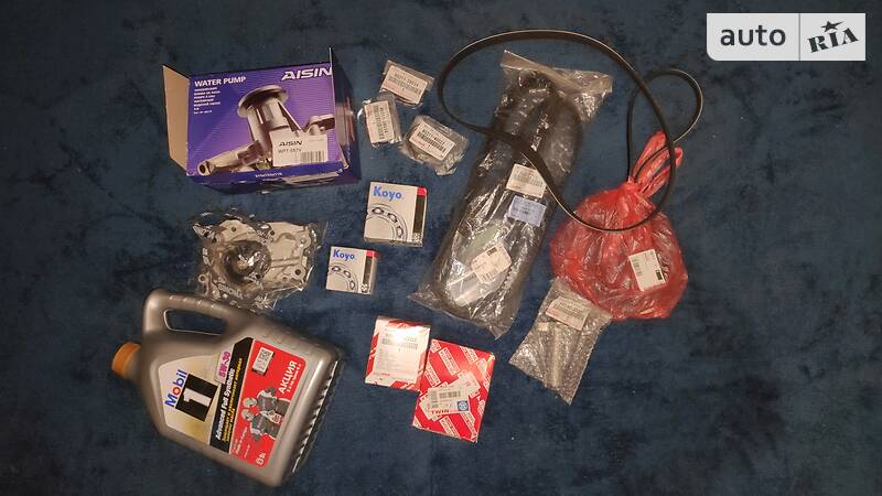 Седан Toyota Camry 2000 в Дніпрі