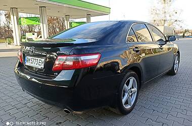 Седан Toyota Camry 2006 в Житомире