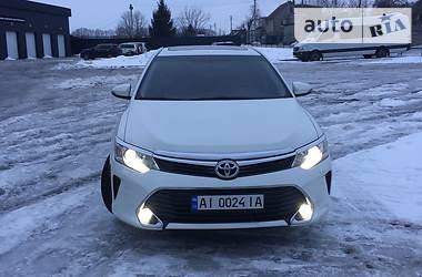 Седан Toyota Camry 2014 в 