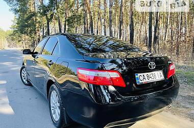 Седан Toyota Camry 2009 в Харькове