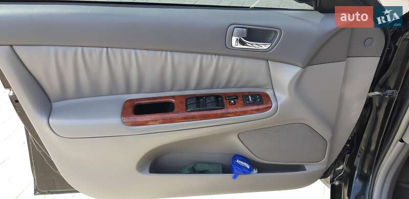 Седан Toyota Camry 2004 в Одессе фото 12 Седан Toyota Camry 2004 в Одессе