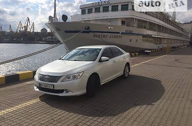 Седан Toyota Camry 2013 в Одессе