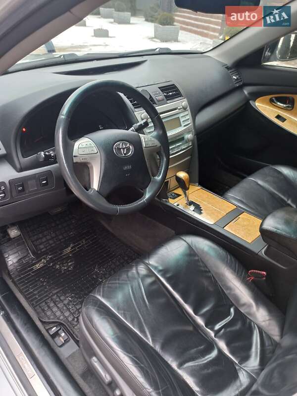Седан Toyota Camry 2007 в Тернополі