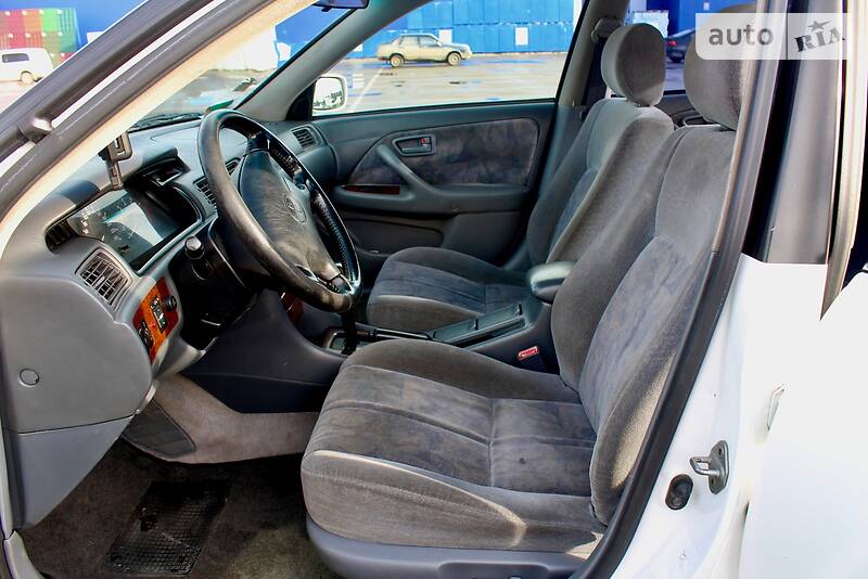 Седан Toyota Camry 1997 в Каменец-Подольском фото 17 Седан Toyota Camry 1997 в Каменец-Подольском