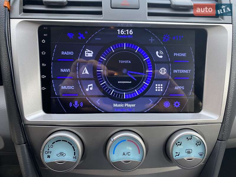 Седан Toyota Camry 2008 в Ивано-Франковске