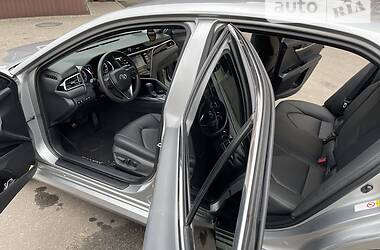 Седан Toyota Camry 2018 в 