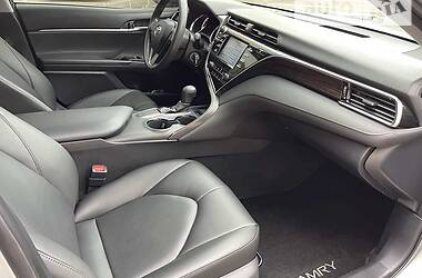 Седан Toyota Camry 2018 в 