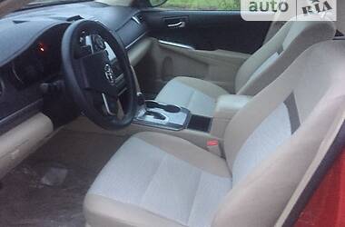 Седан Toyota Camry 2013 в Києві