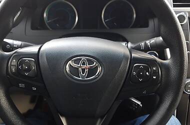 Седан Toyota Camry 2016 в Николаеве