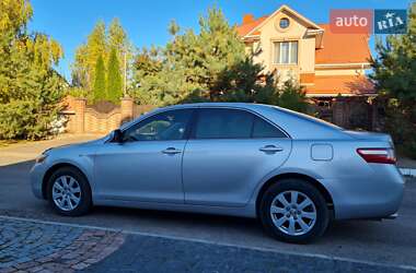 Седан Toyota Camry 2008 в Рівному