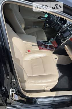 Седан Toyota Camry 2012 в 