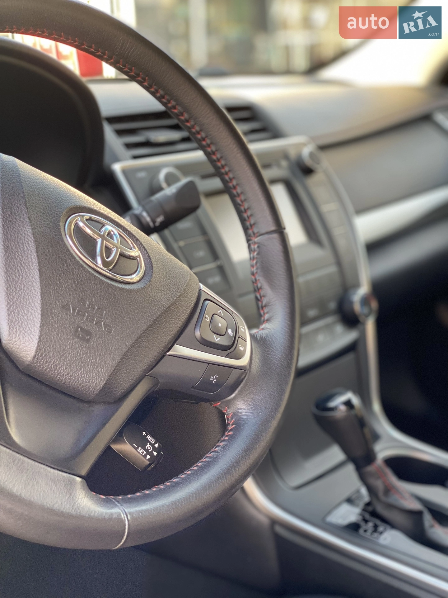 2017 Toyota Camry - мініатюра 13