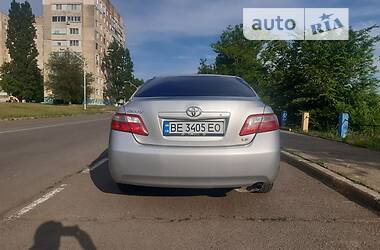 Седан Toyota Camry 2008 в Южноукраинске