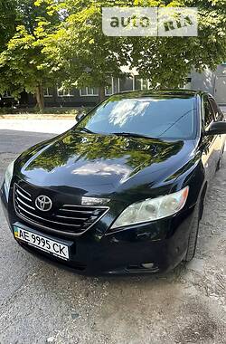 Седан Toyota Camry 2008 в Кривом Роге