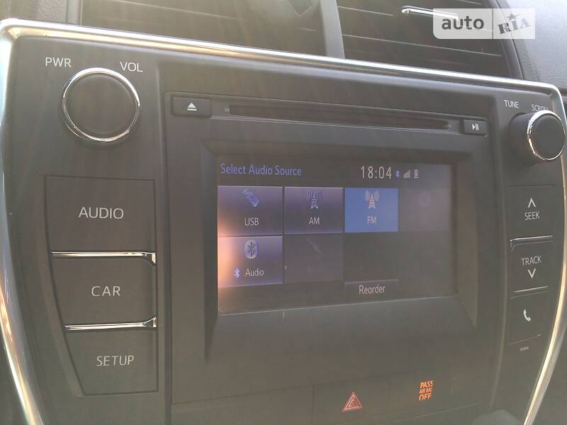 Седан Toyota Camry 2016 в Києві