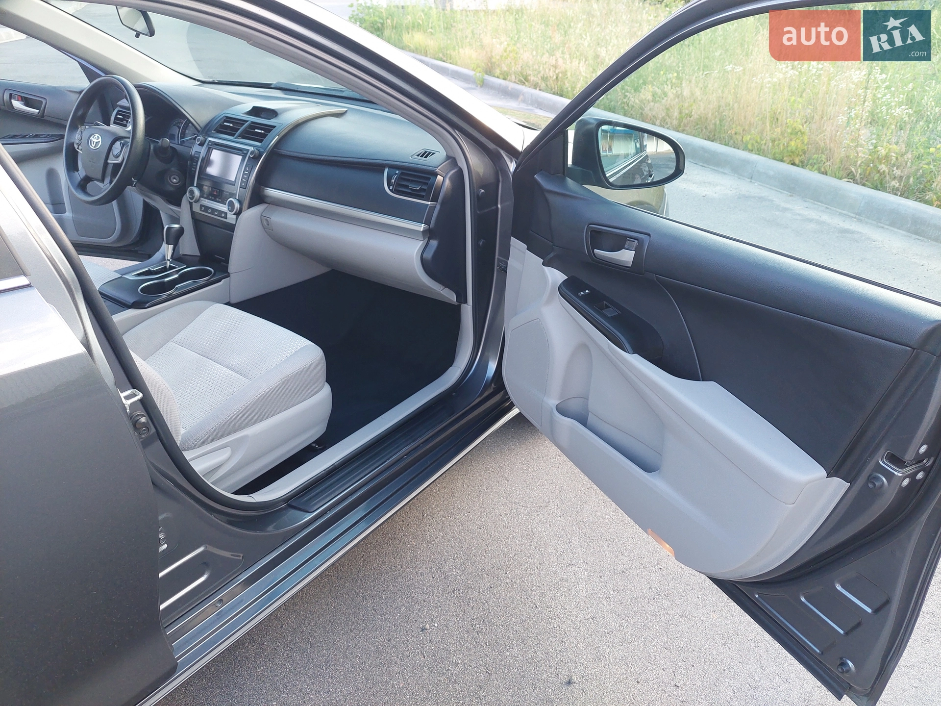2013 Toyota Camry - мініатюра 12