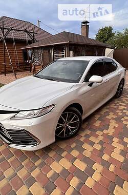 Седан Toyota Camry 2021 в Шостке