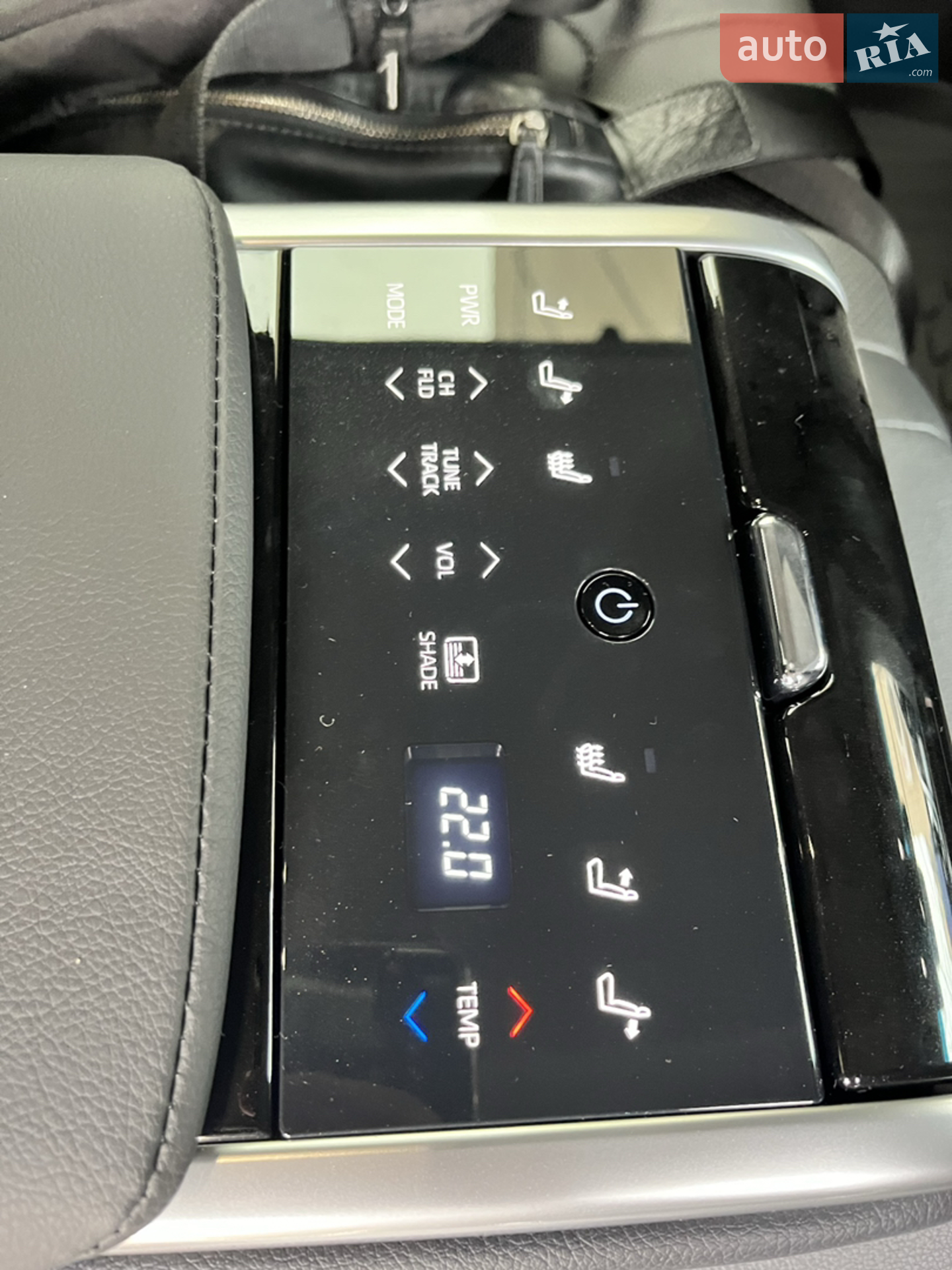 2021 Toyota Camry - мініатюра 13