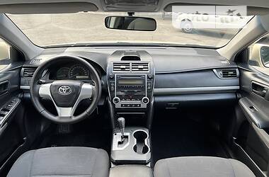 Седан Toyota Camry 2015 в Кам'янському