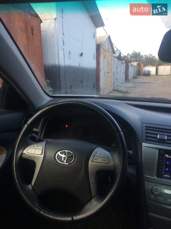 Седан Toyota Camry 2007 в Черкасах