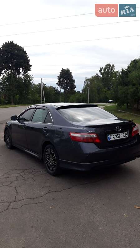 Седан Toyota Camry 2007 в Жашківу