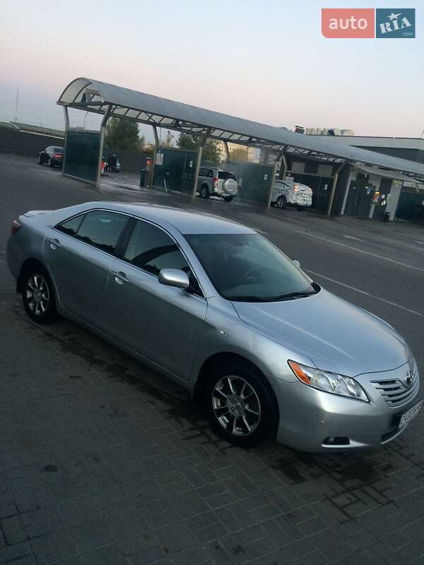 Toyota Camry 2007