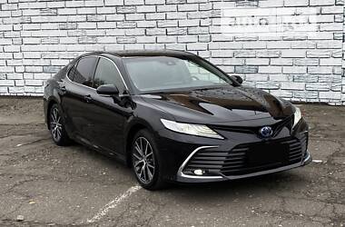 Седан Toyota Camry 2021 в 